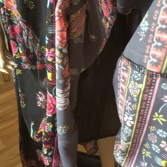 Peacocks & Flowers Bohemia Dress. P/A1023/3 - Picture 5 of 6